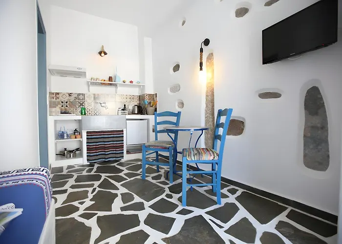 Nereus Apartment Naxos City